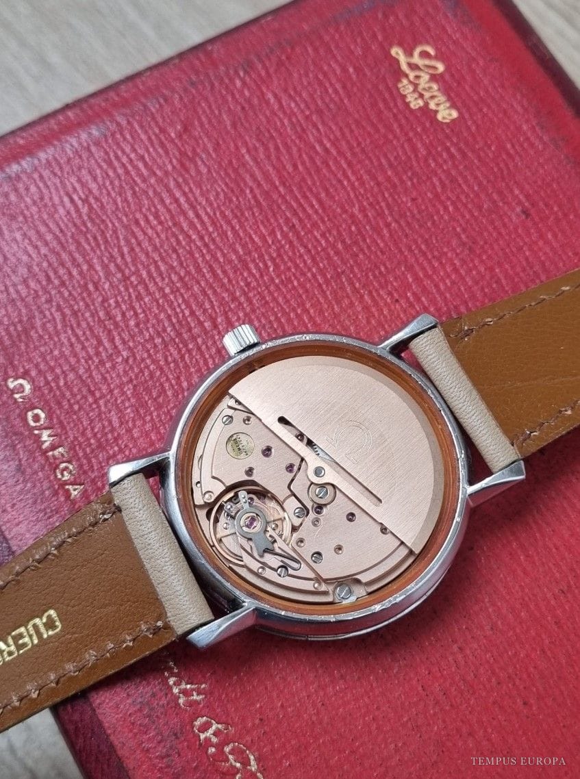 Omega calibre 1012, second view