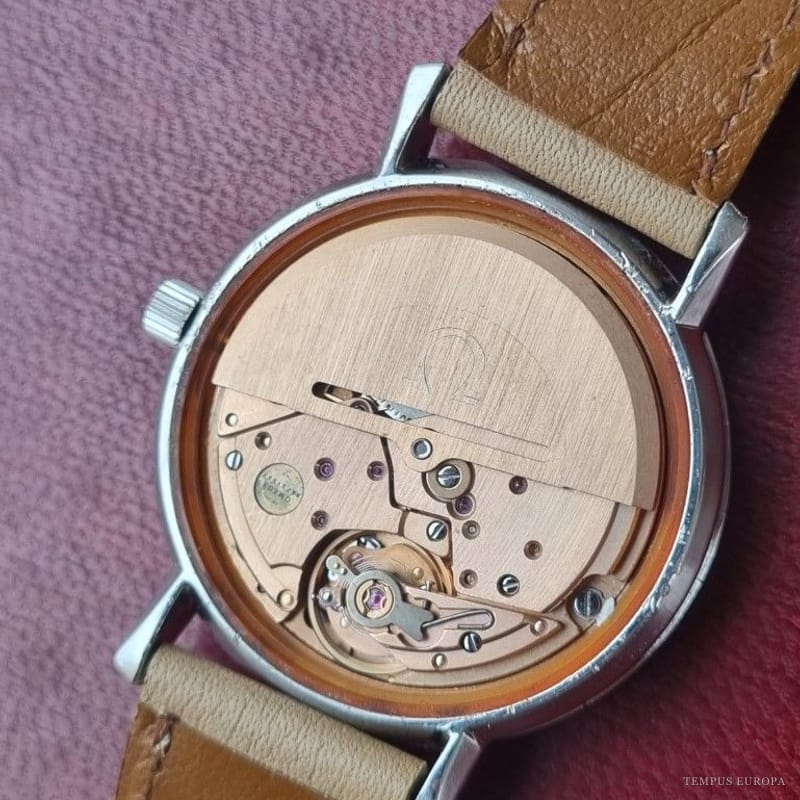 Omega calibre 1012 movement, opened up and seen from the bridge side